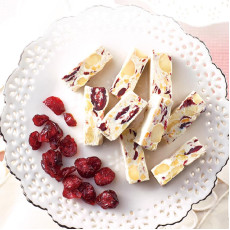 台灣夏威夷果&蔓越莓軟牛軋糖